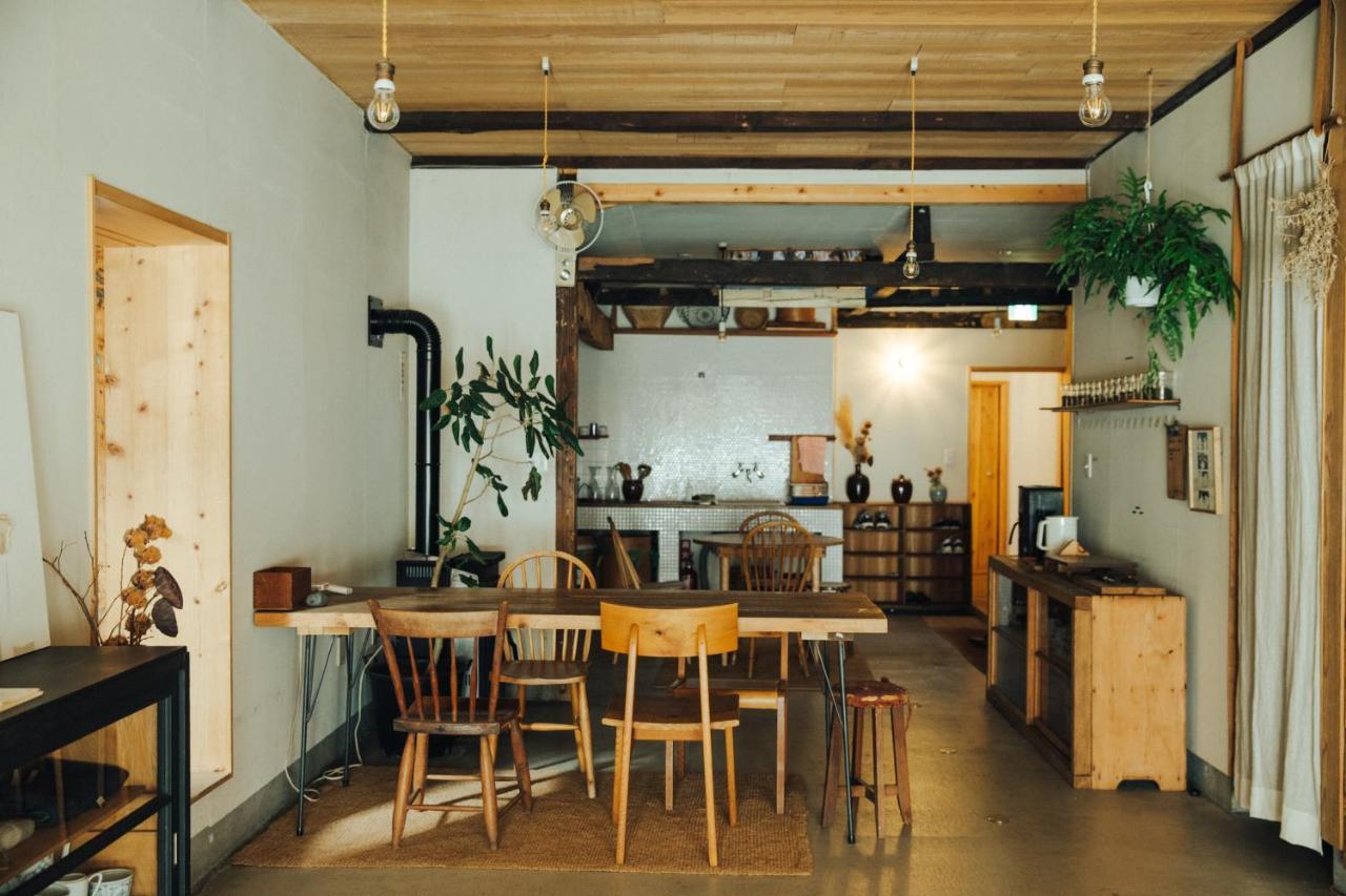 פוג'יושידה Hostel Saruya מראה חיצוני תמונה