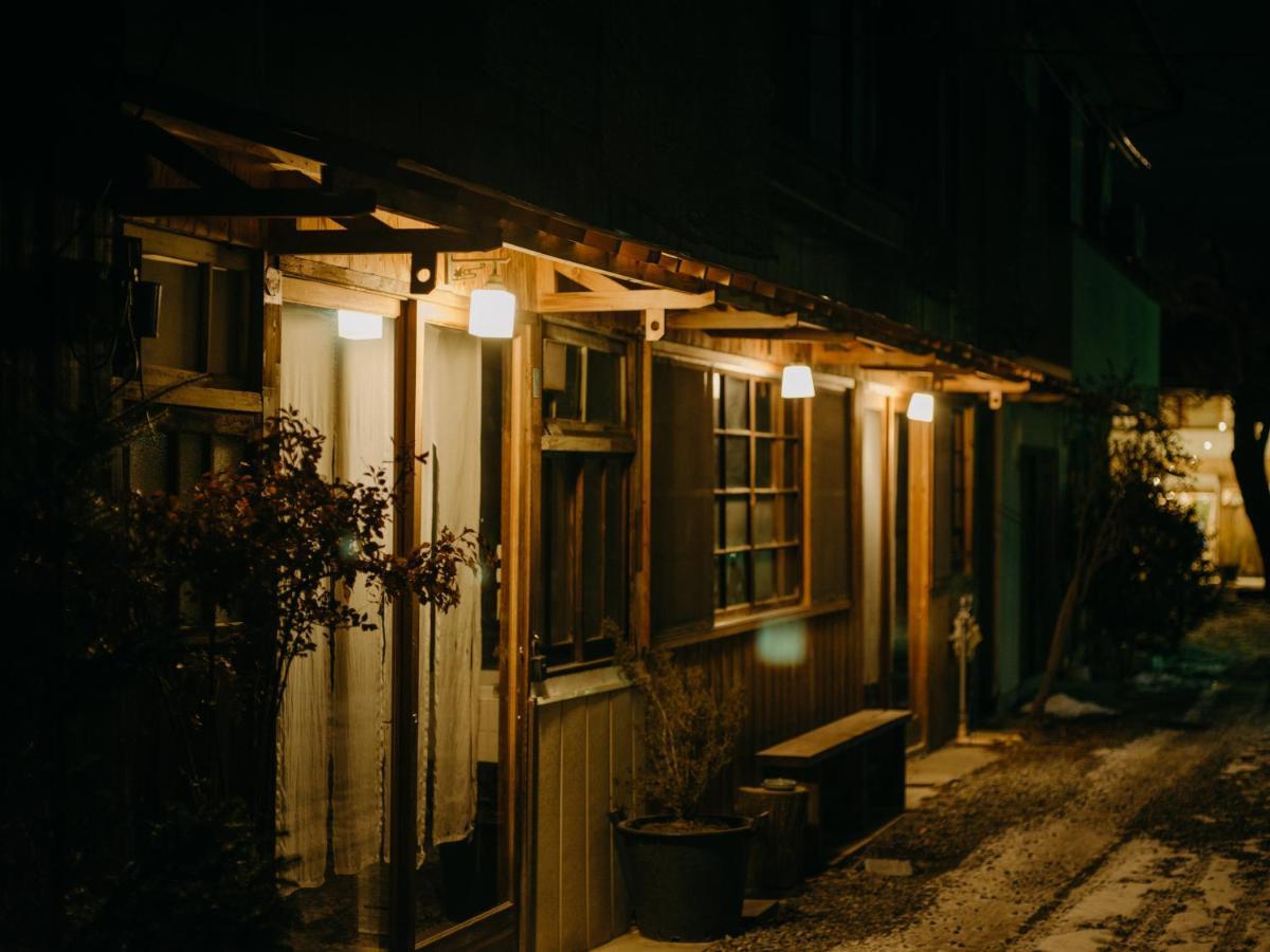 פוג'יושידה Hostel Saruya מראה חיצוני תמונה